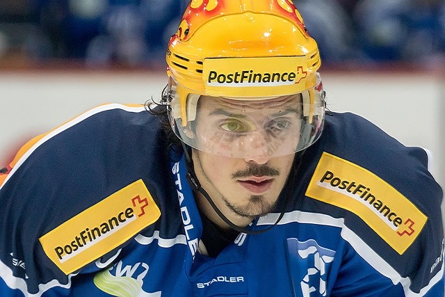 显得无懈可 显得无懈可