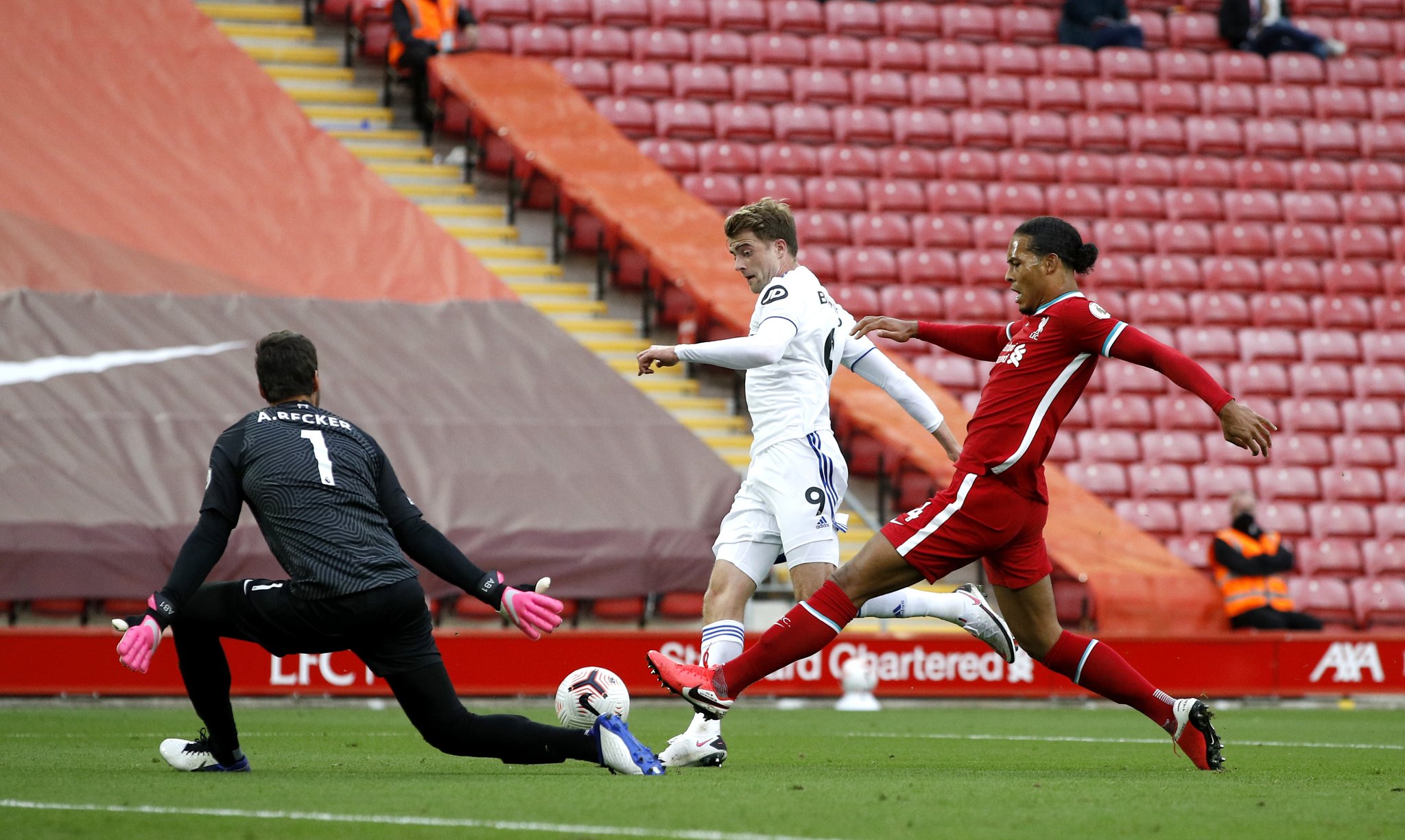 力度上的较 力度上的较